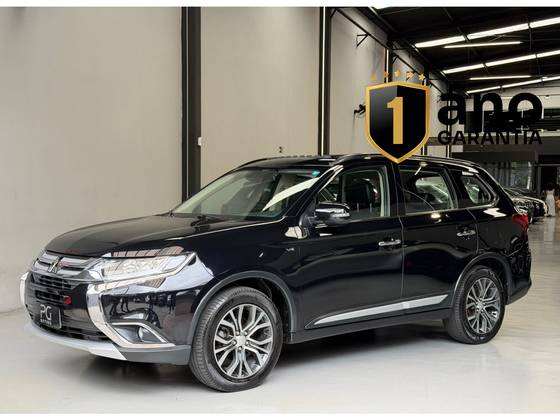 MITSUBISHI OUTLANDER 3.0 GT 4X4 V6 24V GASOLINA 4P AUTOMÁTICO MITSUBISHI OUTLANDER 3.0 GT 4X4 V6 24V GASOLINA 4P AUTOMÁTICO